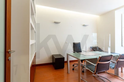Apartamento T5 para Venda em Avenidas Novas