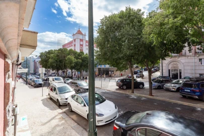 Apartamento T5 para Venda em Avenidas Novas