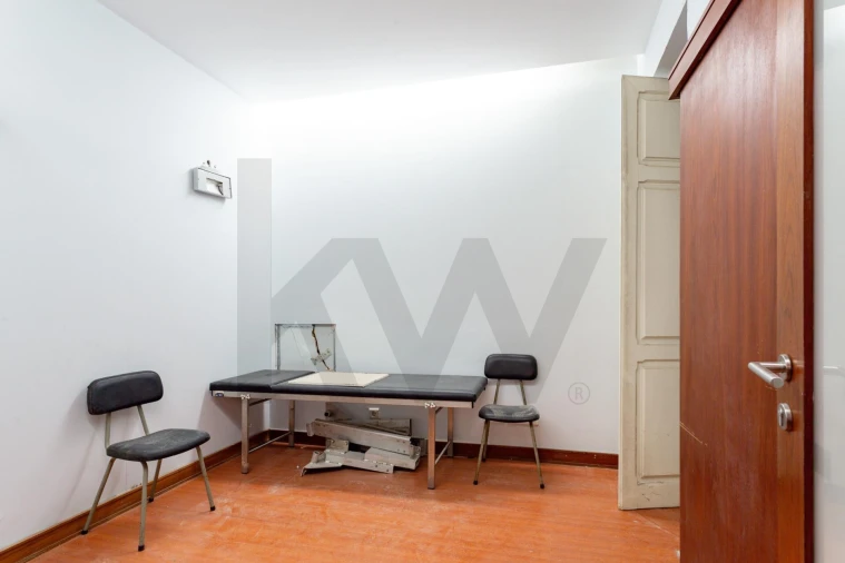 Apartamento T5 para Venda em Avenidas Novas Foto 21