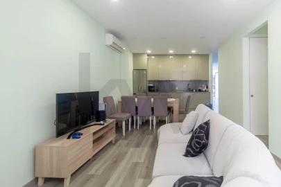 Apartamento T3 para Venda em Mafamude e Vilar do Paraíso