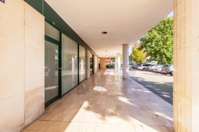 Apartamento T3 para Venda em Mafamude e Vilar do Paraíso