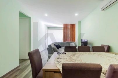 Apartamento T3 para Venda em Mafamude e Vilar do Paraíso