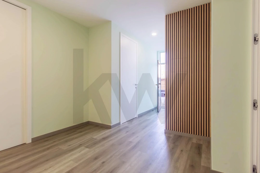 Apartamento T3 para Venda em Mafamude e Vilar do Paraíso Foto 18