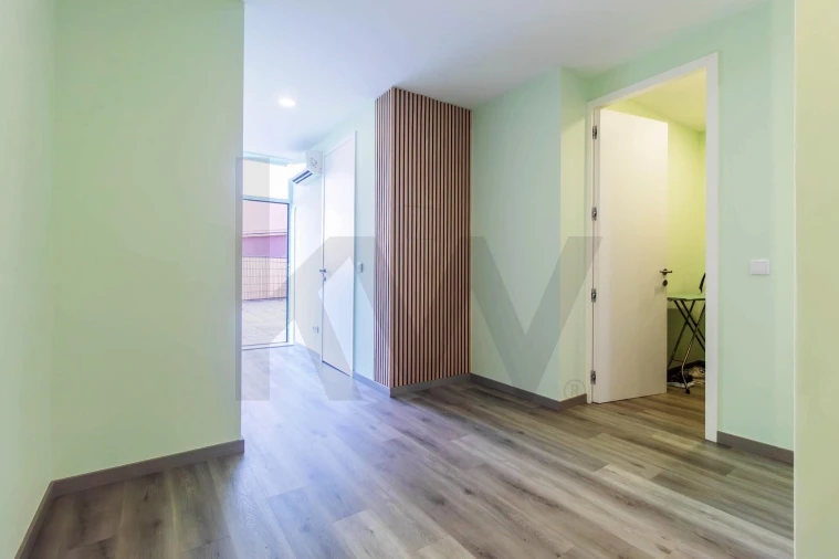 Apartamento T3 para Venda em Mafamude e Vilar do Paraíso Foto 19