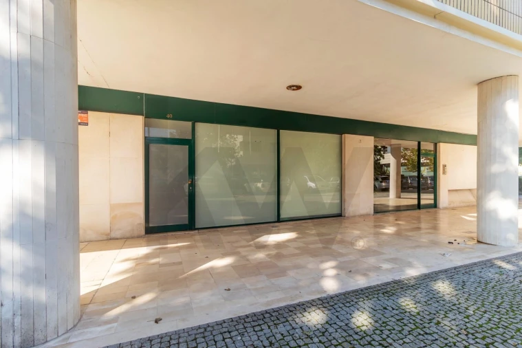 Apartamento T3 para Venda em Mafamude e Vilar do Paraíso Foto 27