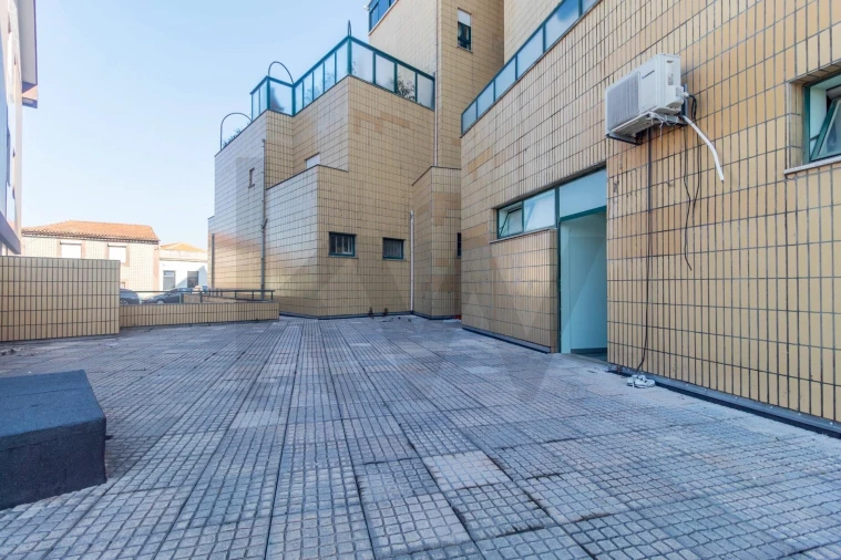 Apartamento T3 para Venda em Mafamude e Vilar do Paraíso Foto 23