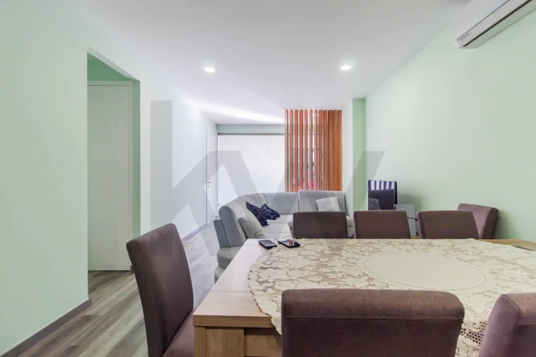 Apartamento T3 para Venda em Mafamude e Vilar do Paraíso Foto 10