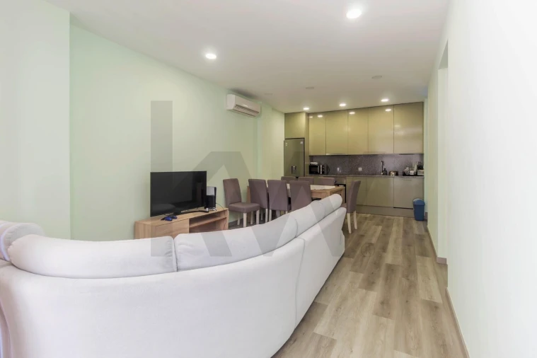 Apartamento T3 para Venda em Mafamude e Vilar do Paraíso Foto 2