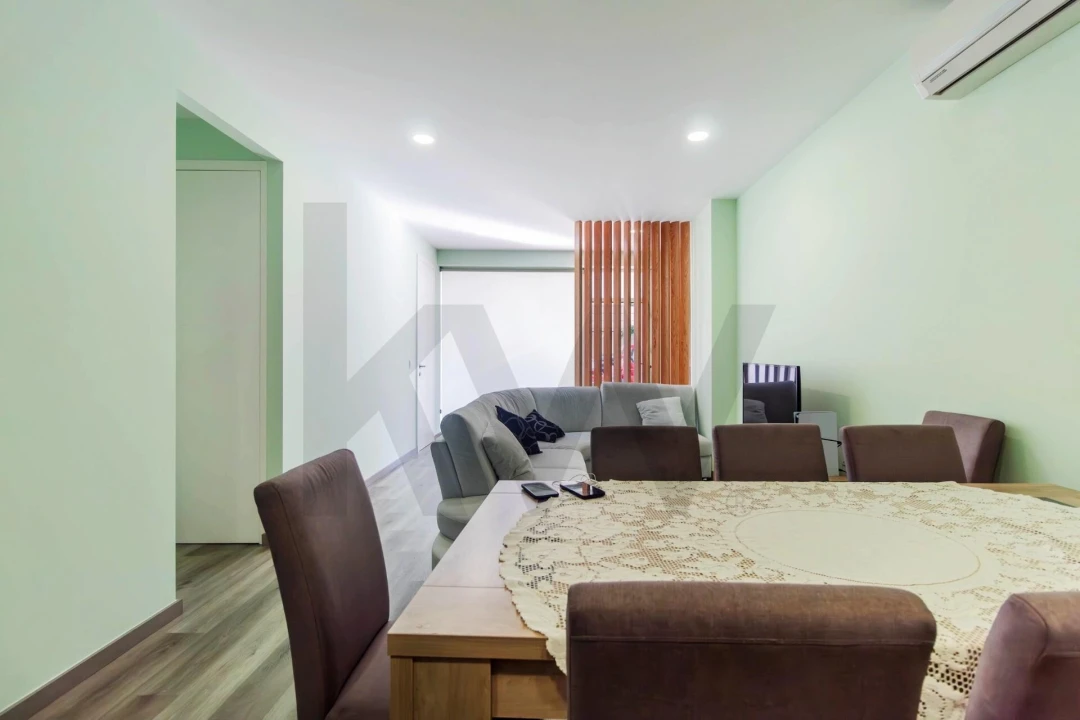 Apartamento T3 para Venda em Mafamude e Vilar do Paraíso Foto 11