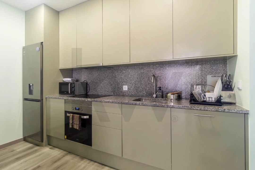 Apartamento T3 para Venda em Mafamude e Vilar do Paraíso Foto 9
