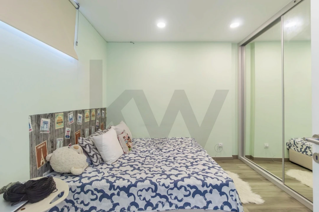 Apartamento T3 para Venda em Mafamude e Vilar do Paraíso Foto 25