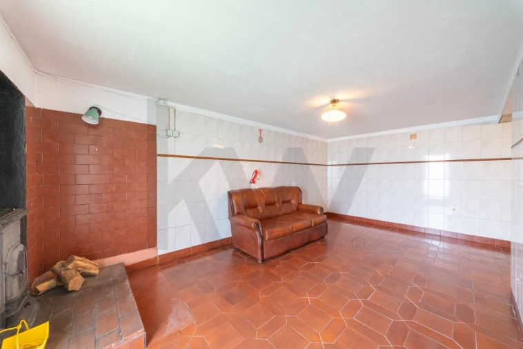 Moradia T2 para Venda em Santa Maria do Castelo e Santiago e Santa Susana Foto 18