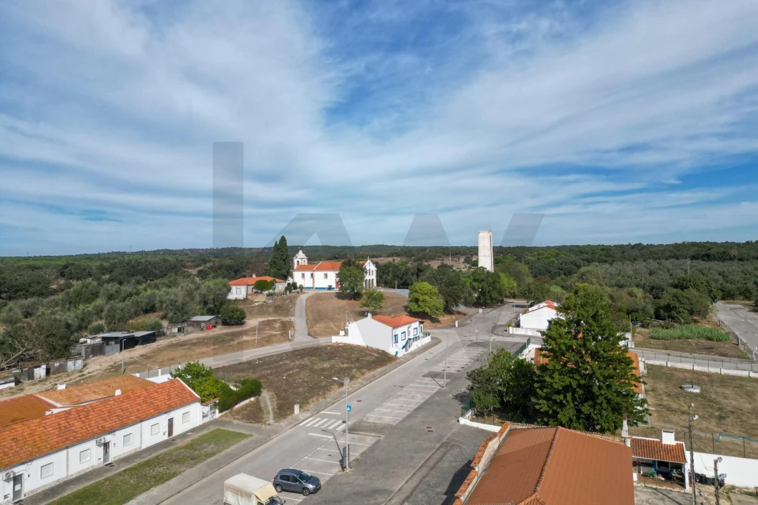 Moradia T2 para Venda em Santa Maria do Castelo e Santiago e Santa Susana Foto 27