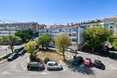 Apartamento T2 para Venda em Mina de Água