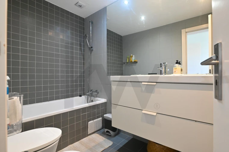 Apartamento T2 para Venda em Mina de Água Foto 13