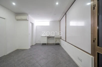 Apartamento T1 para Venda em Santo Tirso, Couto (Santa Cristina e São Miguel) e Burgães