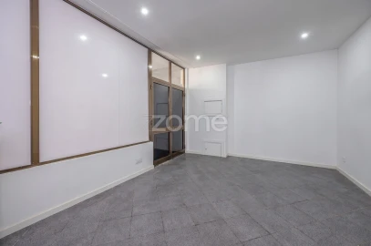 Apartamento T1 para Venda em Santo Tirso, Couto (Santa Cristina e São Miguel) e Burgães
