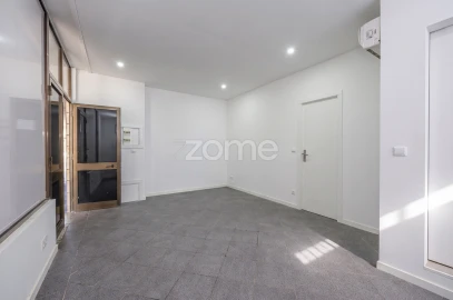 Apartamento T1 para Venda em Santo Tirso, Couto (Santa Cristina e São Miguel) e Burgães