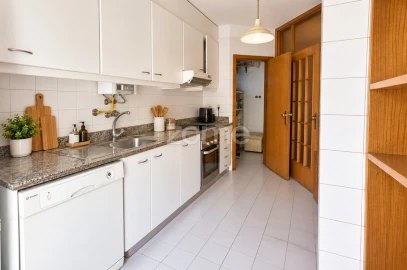 Apartamento T2 para Venda em Rio Tinto