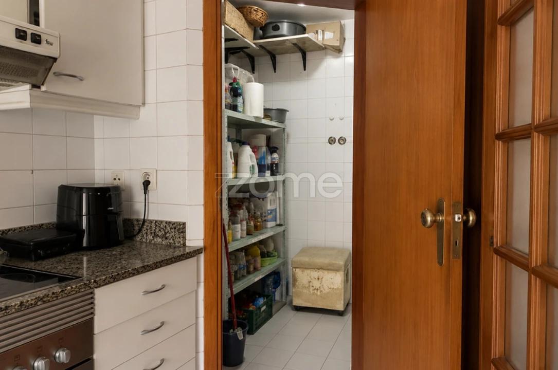 Apartamento T2 para Venda em Rio Tinto Foto 4