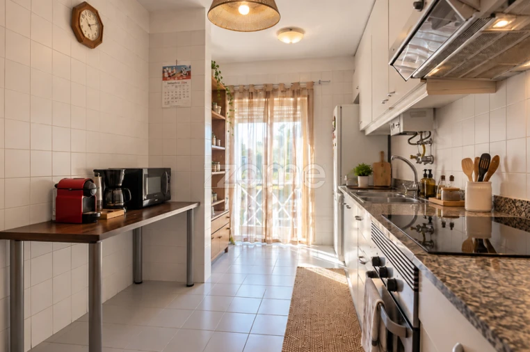 Apartamento T2 para Venda em Rio Tinto Foto 5