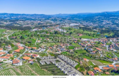 Terreno para Venda em Louredo