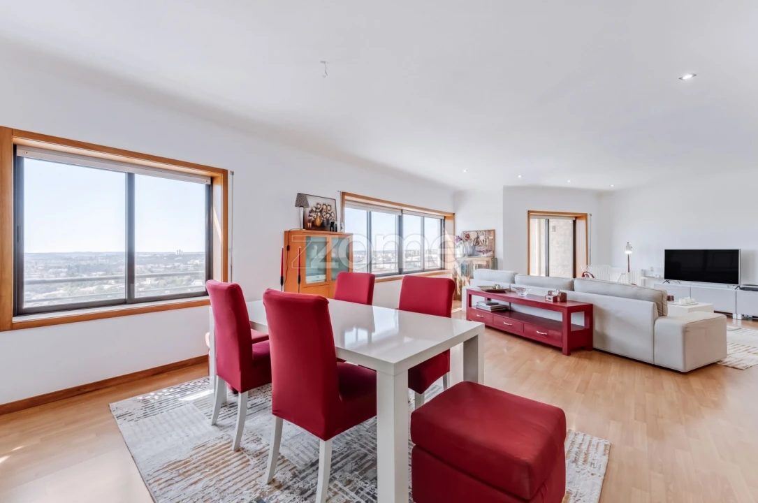 Apartamento T2 para Venda em São Felix da Marinha Foto 3
