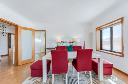 Apartamento T2 para Venda em São Felix da Marinha