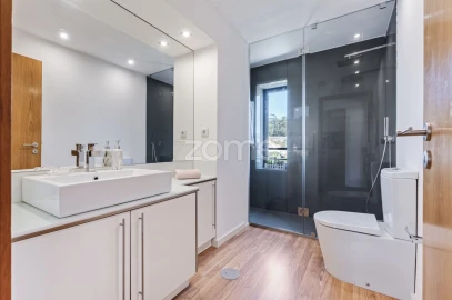 Apartamento T2 para Venda em São Felix da Marinha