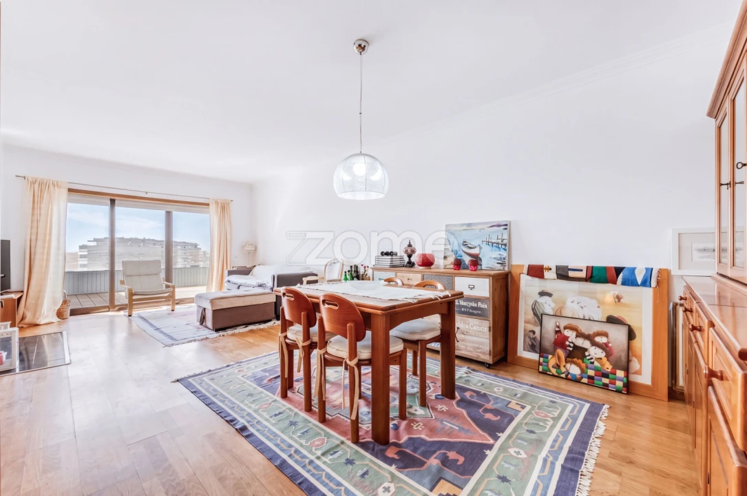 Apartamento T2 para Venda em São Felix da Marinha Foto 1