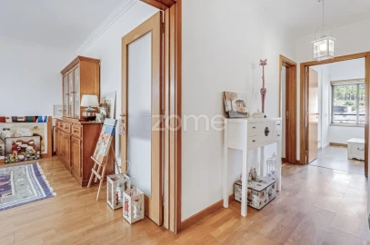 Apartamento T2 para Venda em São Felix da Marinha
