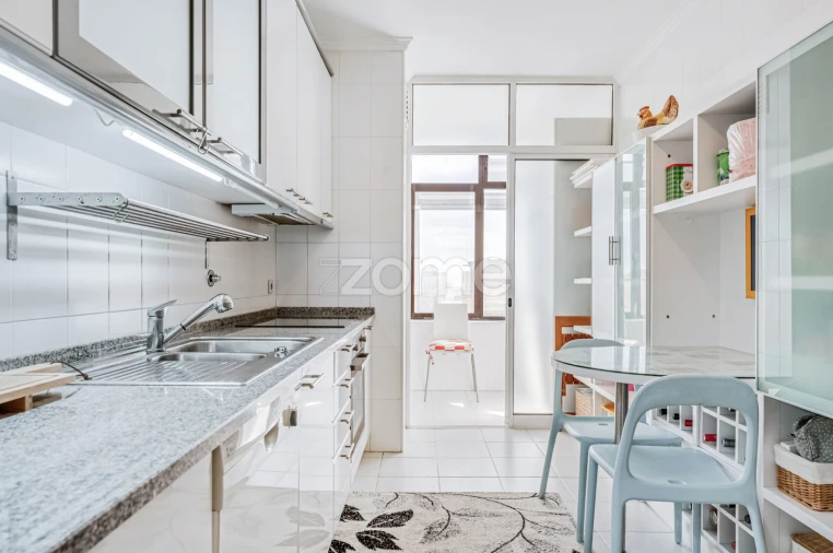 Apartamento T2 para Venda em São Felix da Marinha Foto 7