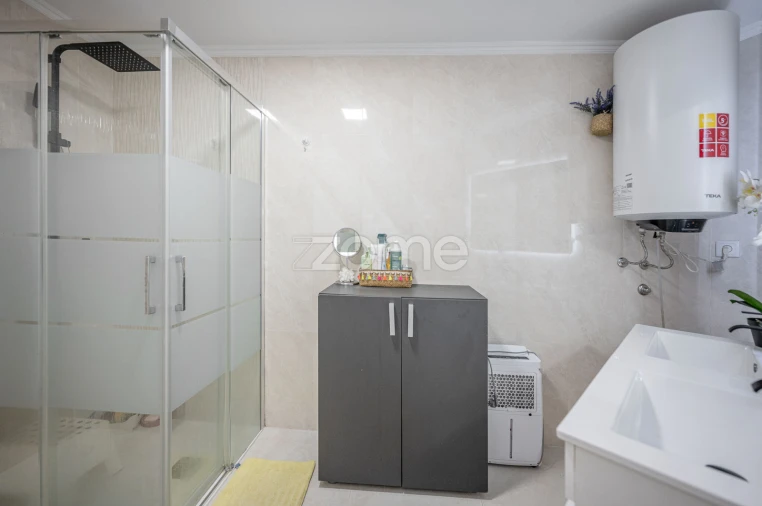 Moradia T3 para Venda em Custóias, Leça do Balio e Guifões Foto 21