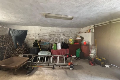 Moradia T2 para Venda em Campelo e Ovil