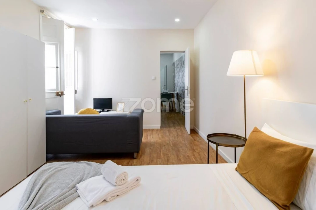 Apartamento T1 para Venda em Cedofeita, Santo Ildefonso, Sé, Miragaia, São Nicolau e Vitória Foto 11