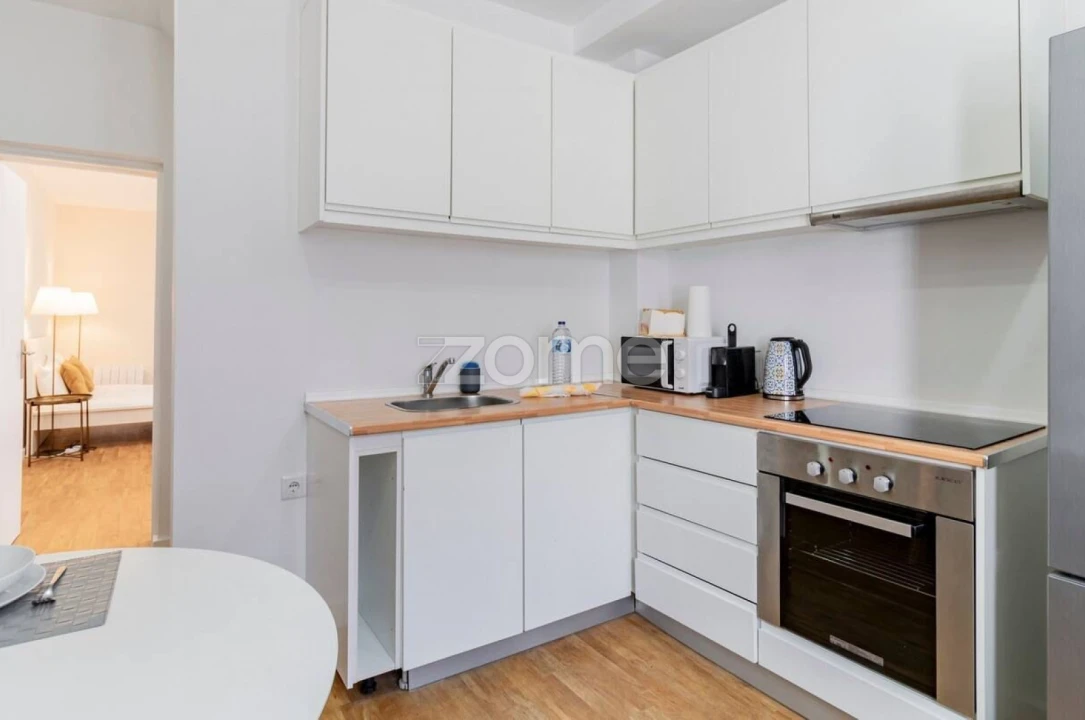 Apartamento T1 para Venda em Cedofeita, Santo Ildefonso, Sé, Miragaia, São Nicolau e Vitória Foto 3