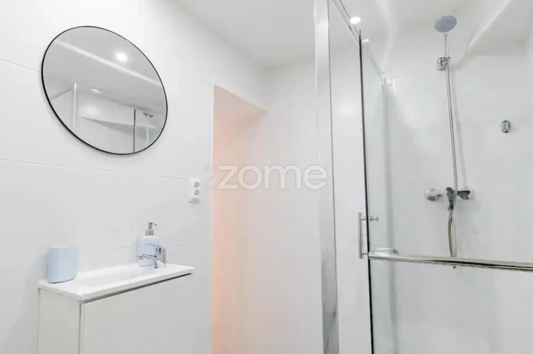 Apartamento T1 para Venda em Cedofeita, Santo Ildefonso, Sé, Miragaia, São Nicolau e Vitória Foto 18