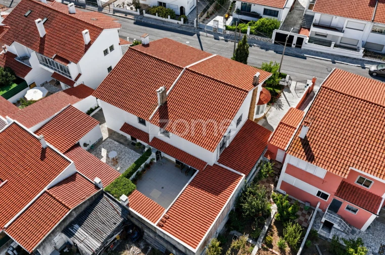 Moradia T3 para Venda em São Domingos de Rana Foto 18