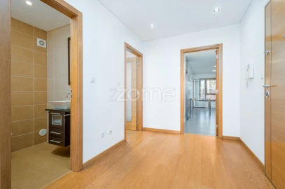 Apartamento T4 para Venda em Carcavelos e Parede