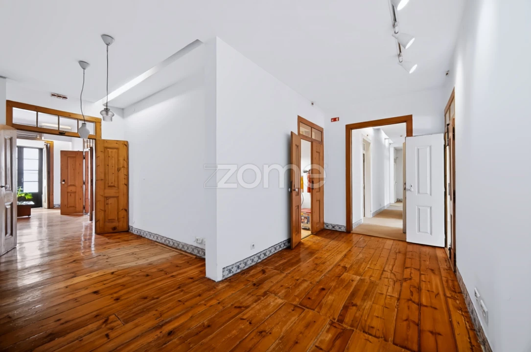 Apartamento T14 para Venda em Santo António Foto 3