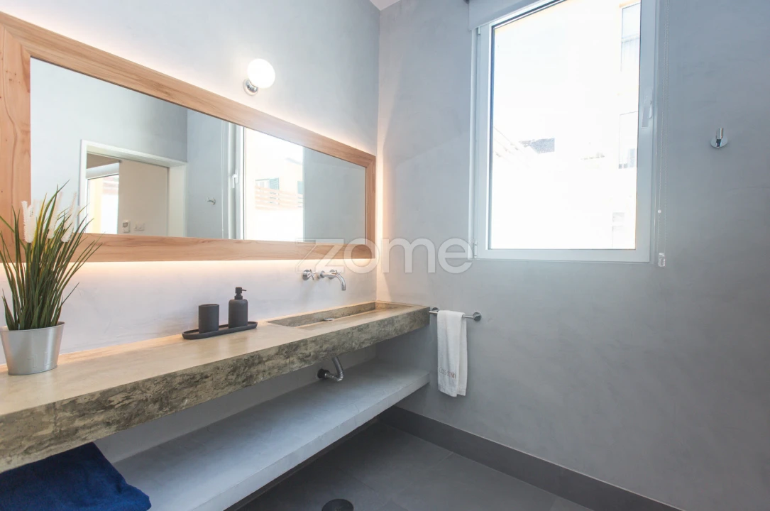 Moradia T2 para Venda em Ponta Delgada (São José) Foto 21