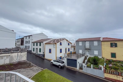 Moradia T4 para Venda em Santo Antonio