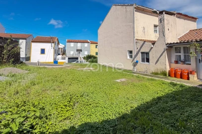 Moradia T4 para Venda em Santo Antonio