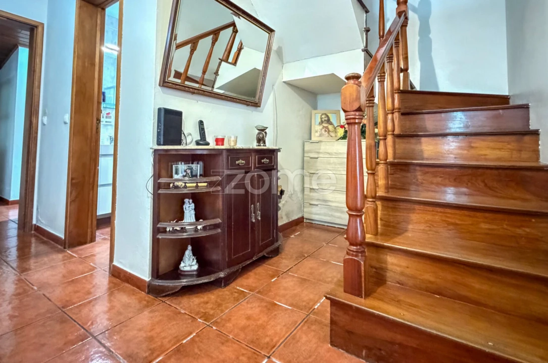 Moradia T4 para Venda em Santo Antonio Foto 12