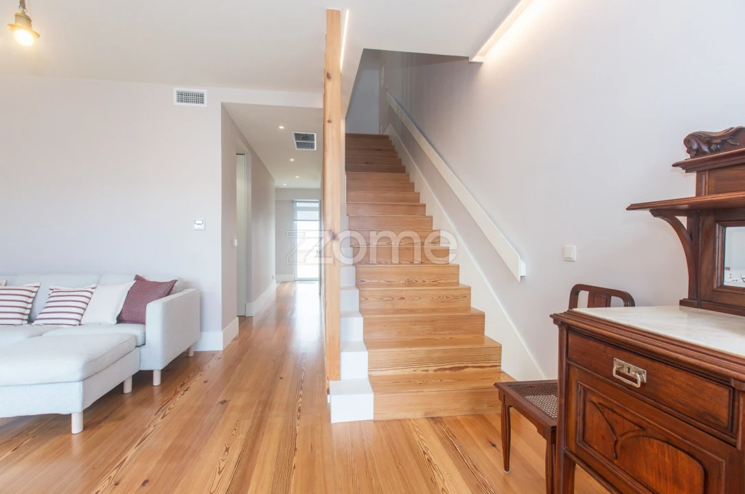Apartamento T2 para Venda em Ponta Delgada (São José) Foto 1