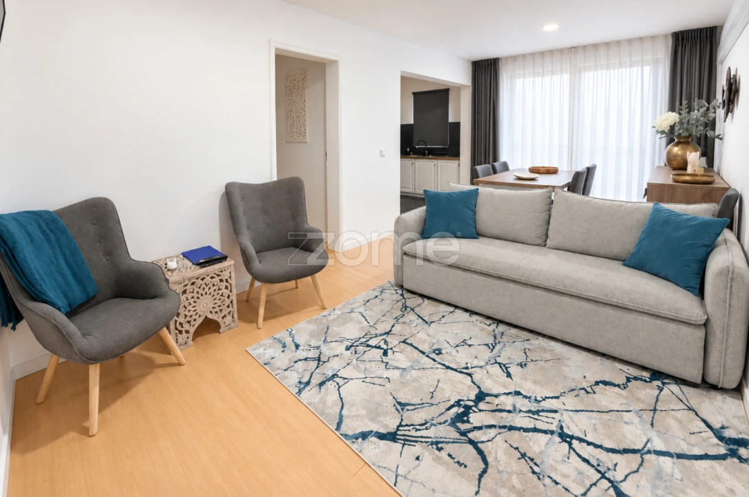 Apartamento T2 para Arrendamento em Capelas Foto 1