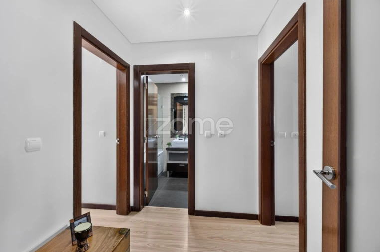 Apartamento T3 para Venda em Ramada e Caneças Foto 16
