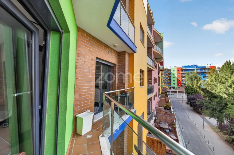 Apartamento T3 para Venda em Ramada e Caneças Foto 5