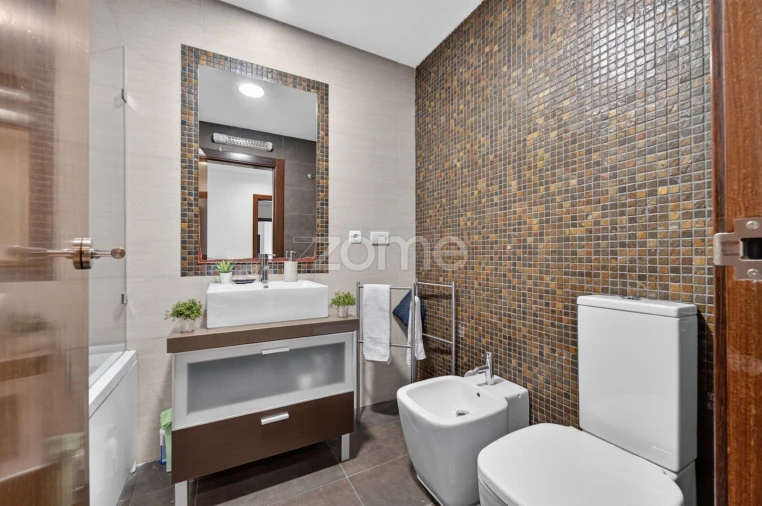 Apartamento T3 para Venda em Ramada e Caneças Foto 17