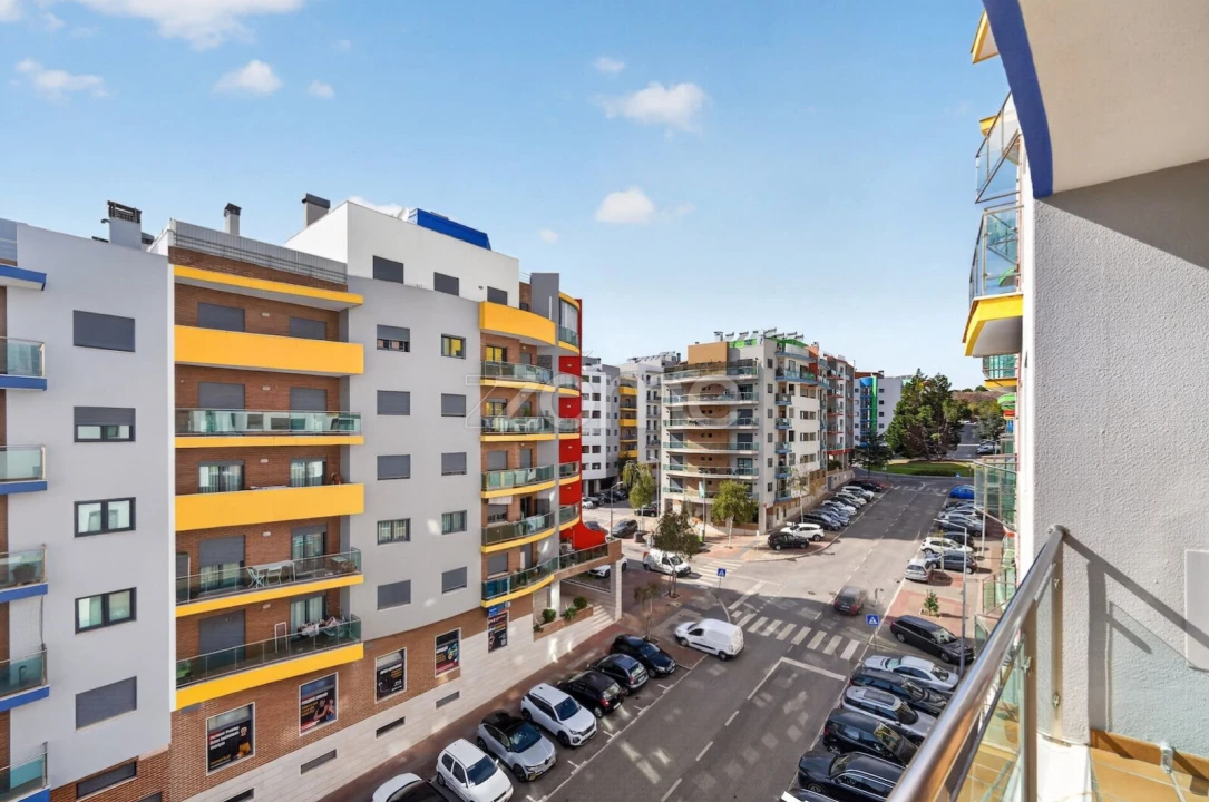 Apartamento T3 para Venda em Ramada e Caneças Foto 31